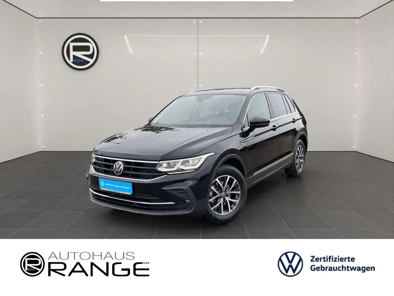 Photo 1 : Volkswagen Tiguan 2021 Essence