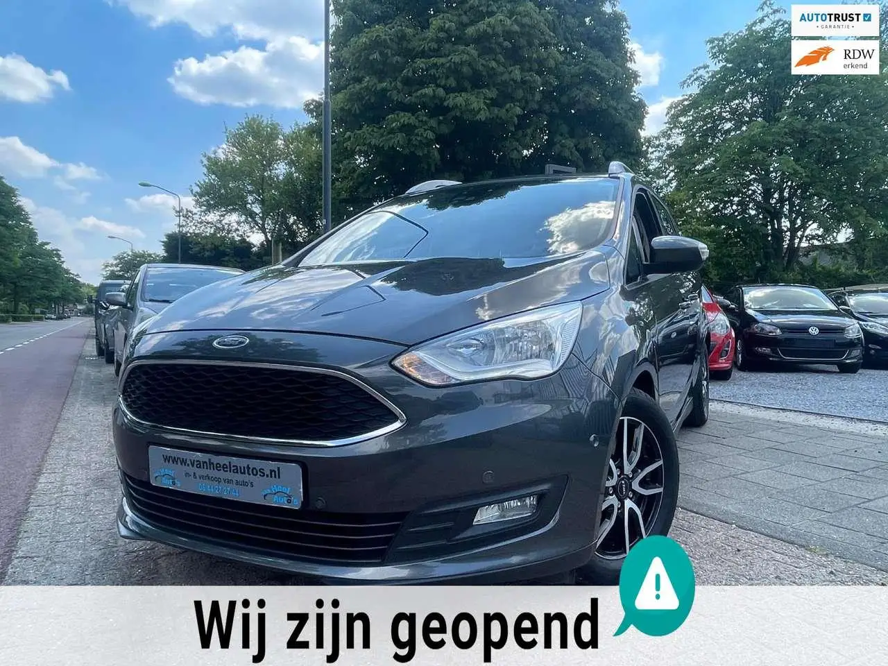 Photo 1 : Ford Grand C-max 2018 Petrol