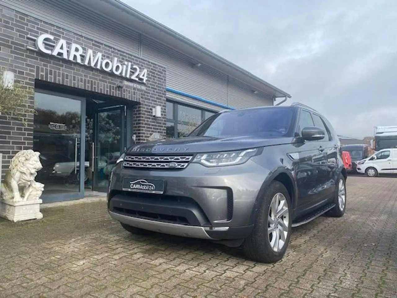 Photo 1 : Land Rover Discovery 2017 Diesel