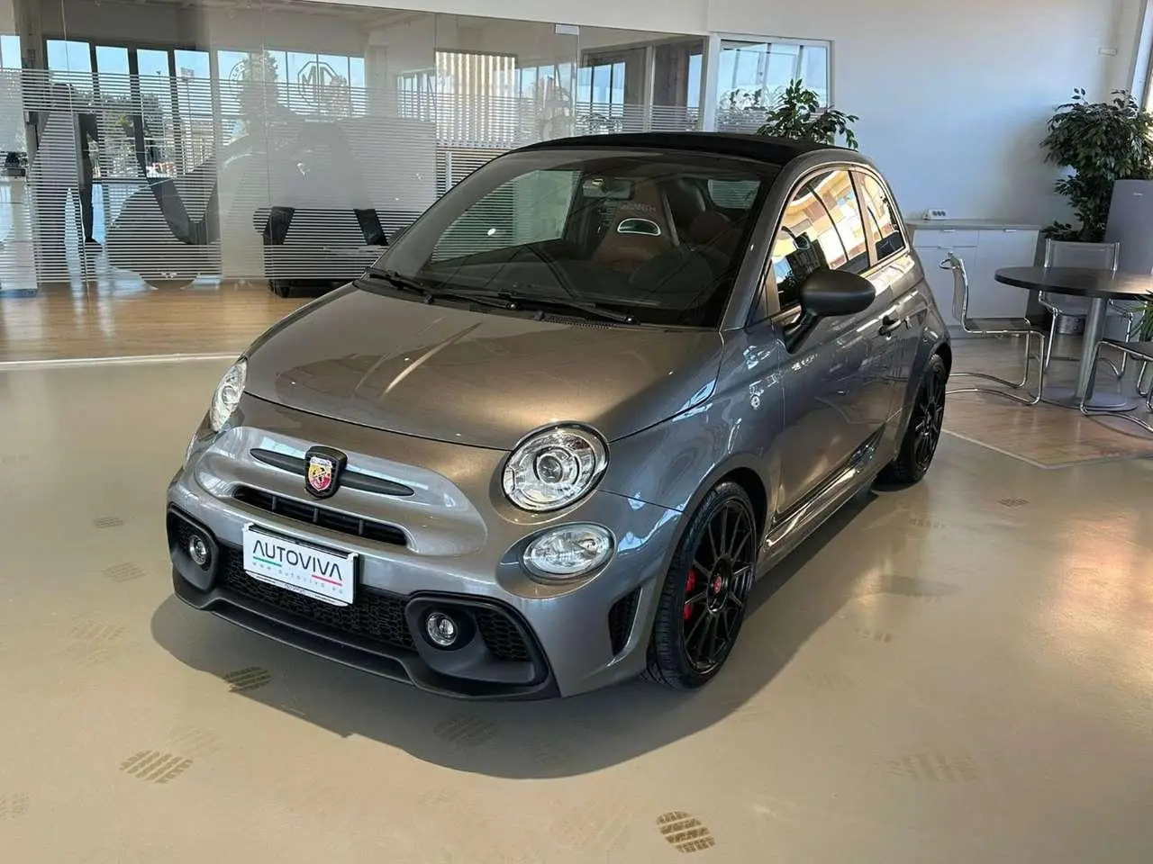 Photo 1 : Abarth 595 2022 Petrol