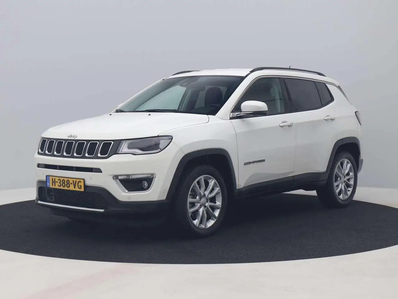 Photo 1 : Jeep Compass 2020 Petrol