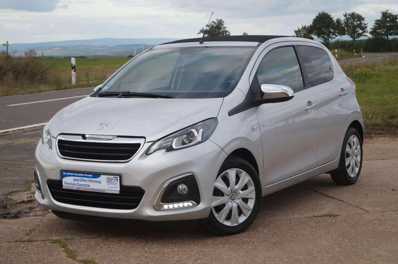 Photo 1 : Peugeot 108 2018 Petrol