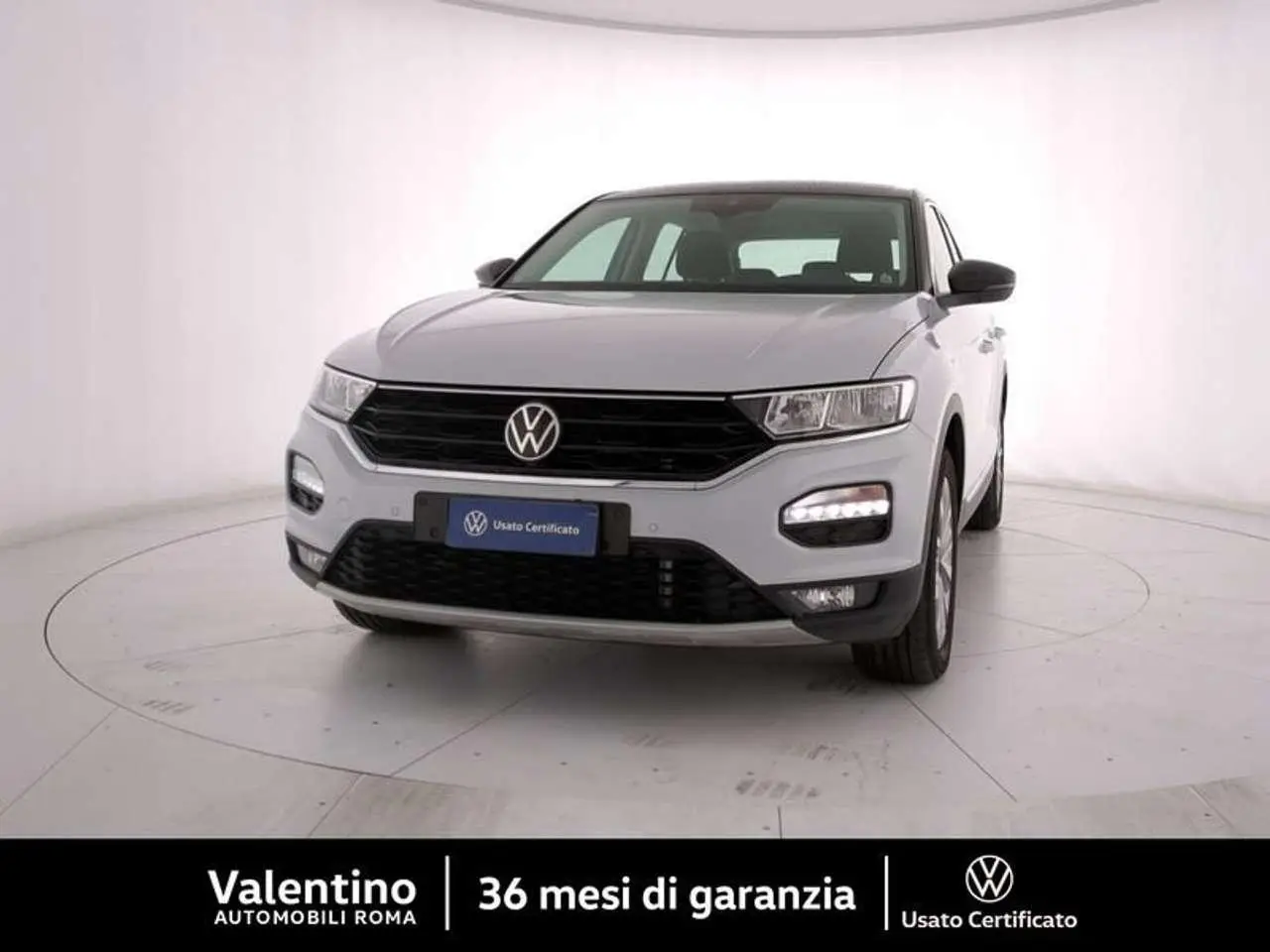 Photo 1 : Volkswagen T-roc 2021 Essence