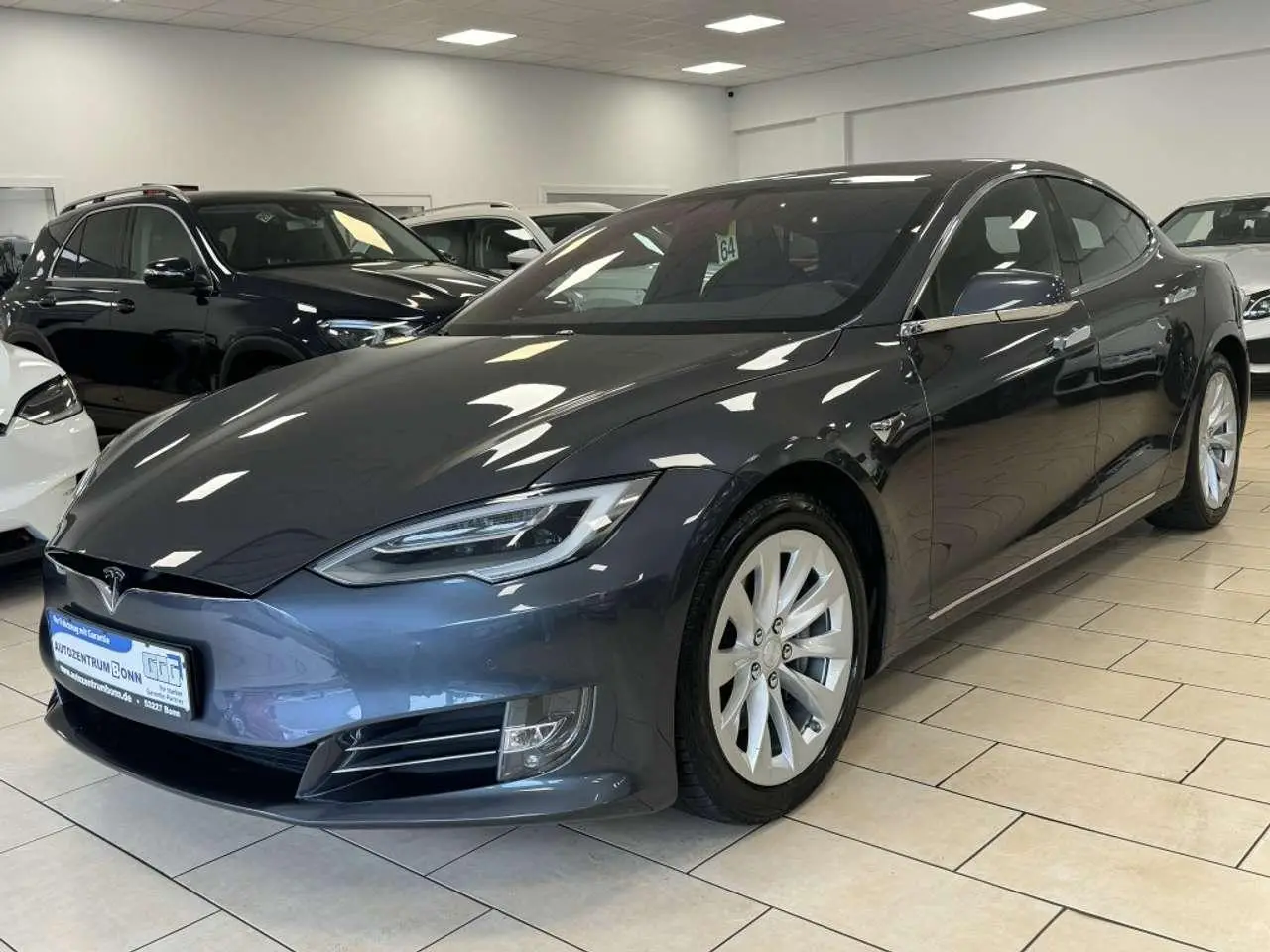 Photo 1 : Tesla Model S 2018 Electric