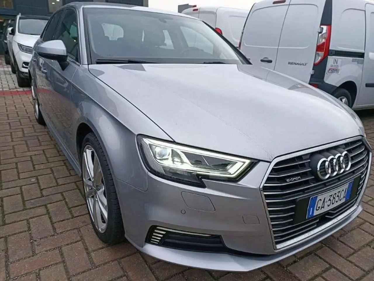 Photo 1 : Audi A3 2020 Hybride