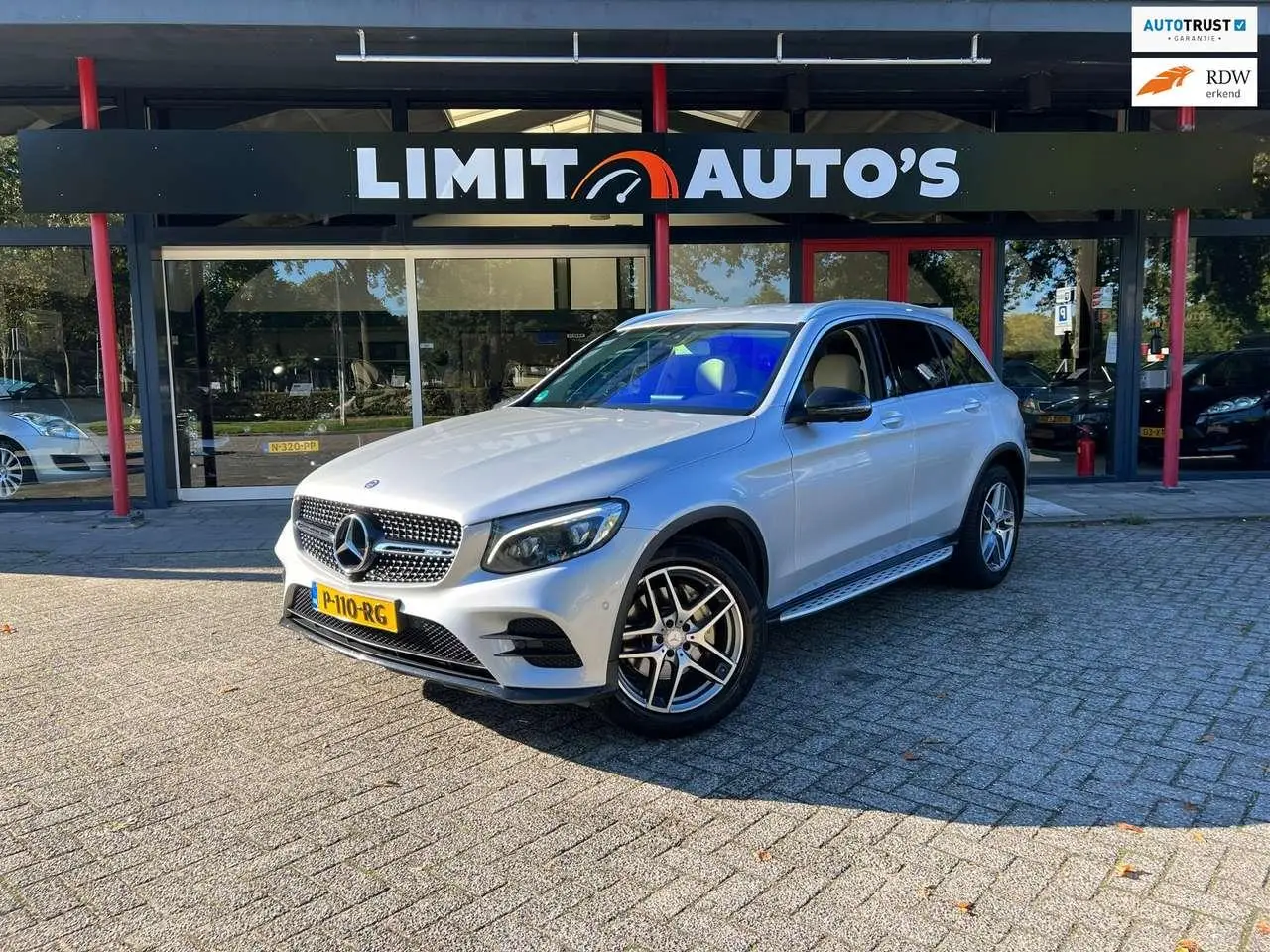 Photo 1 : Mercedes-benz Classe Glc 2016 Petrol