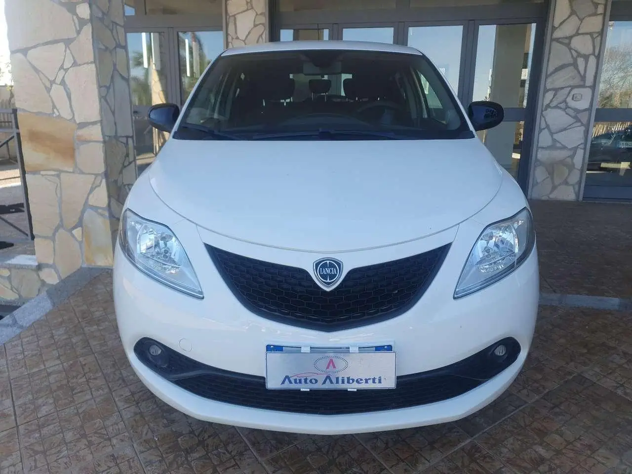 Photo 1 : Lancia Ypsilon 2018 Diesel