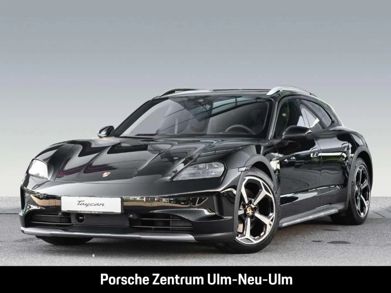 Photo 1 : Porsche Taycan 2024 Electric