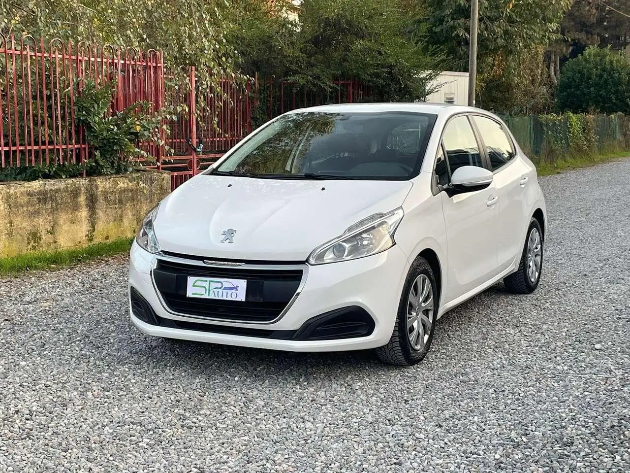 Photo 1 : Peugeot 208 2018 Petrol