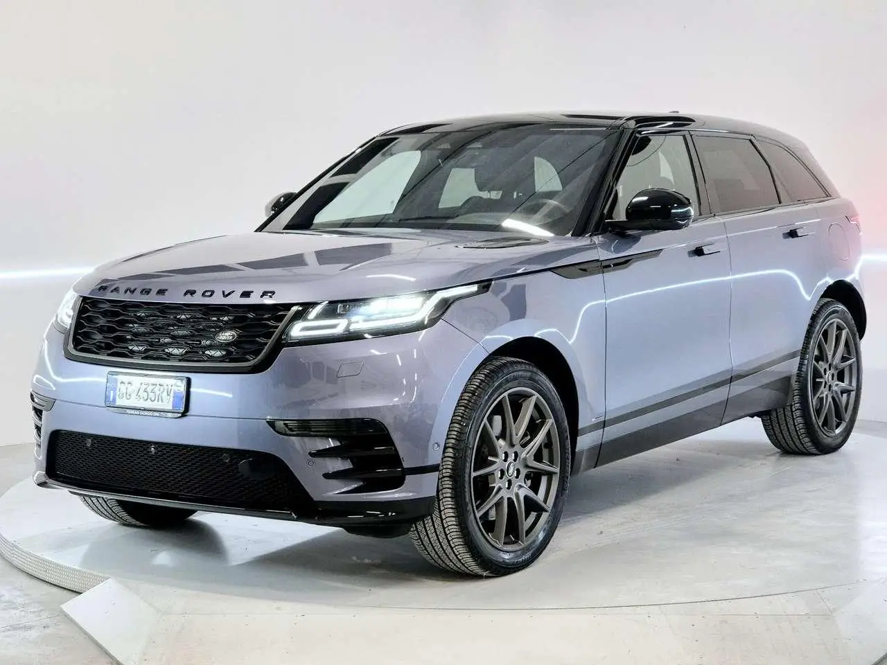 Photo 1 : Land Rover Range Rover Velar 2021 Hybride