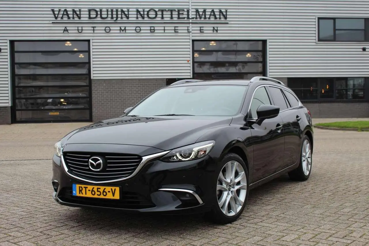 Photo 1 : Mazda 6 2018 Petrol