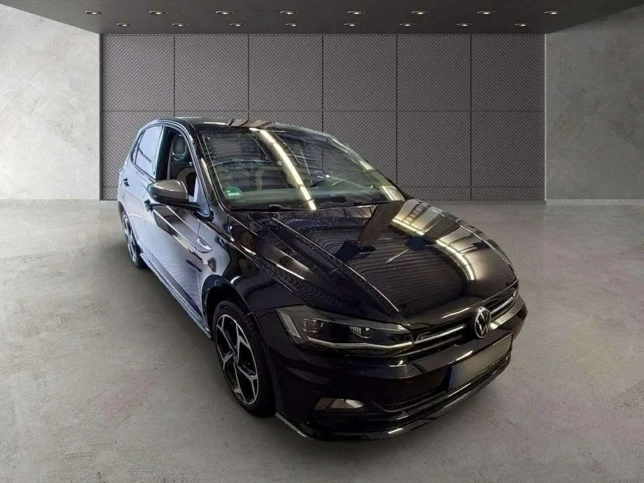 Photo 1 : Volkswagen Polo 2021 Petrol