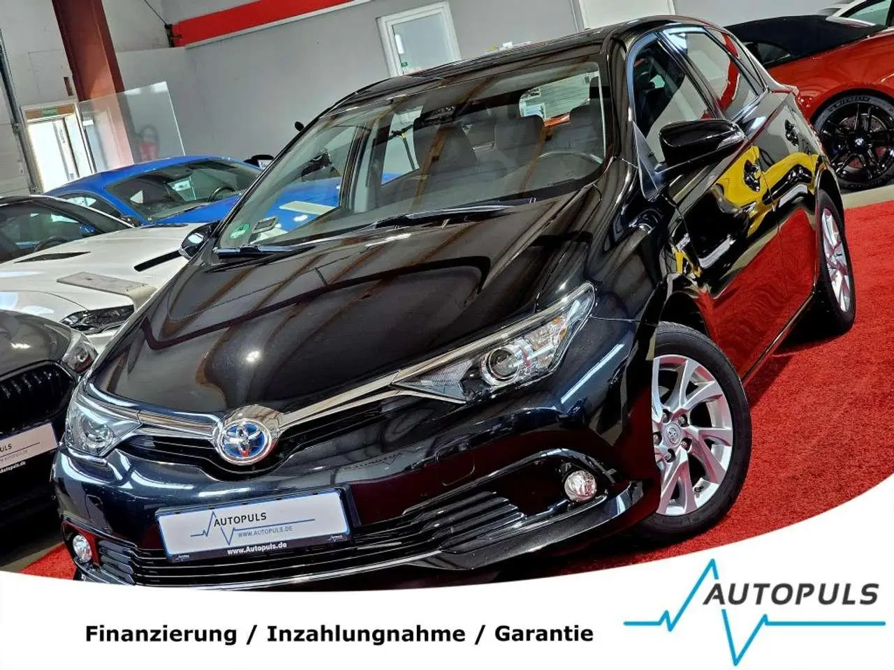 Photo 1 : Toyota Auris 2016 Hybride