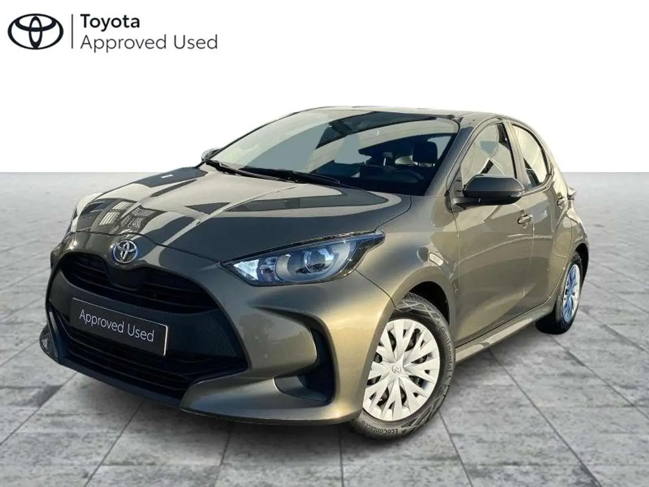 Photo 1 : Toyota Yaris 2020 Petrol