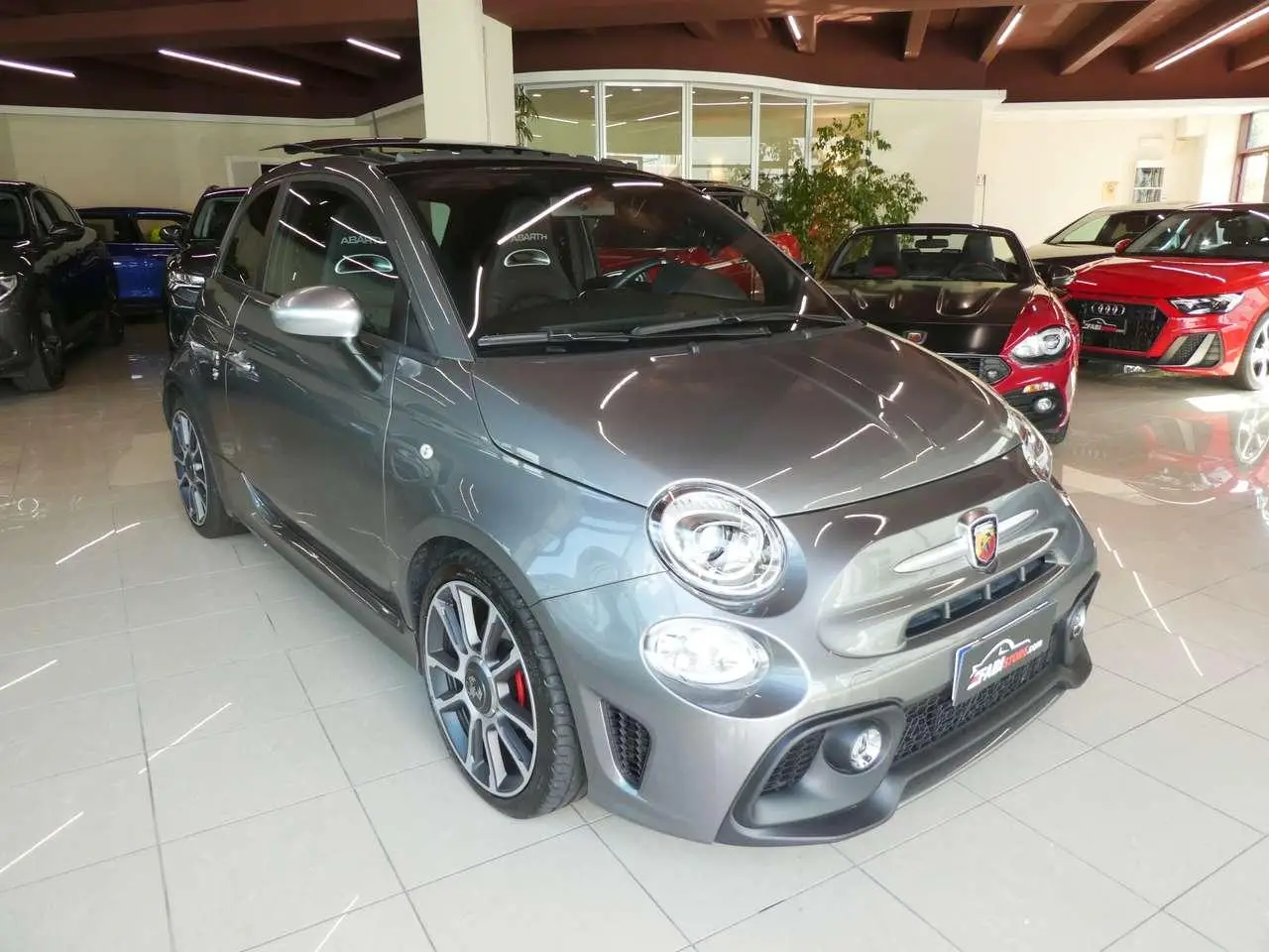 Photo 1 : Abarth 595 2021 Essence