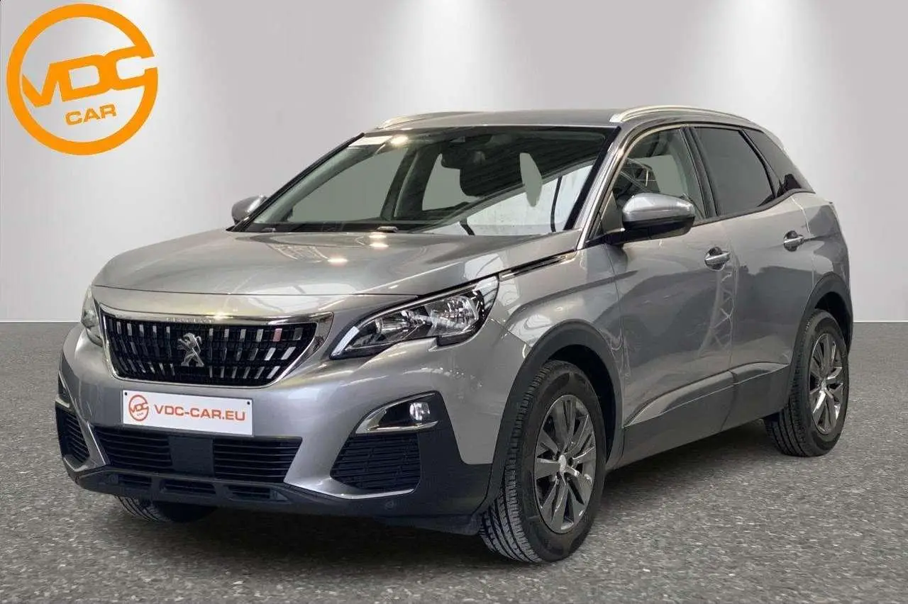 Photo 1 : Peugeot 3008 2019 Diesel