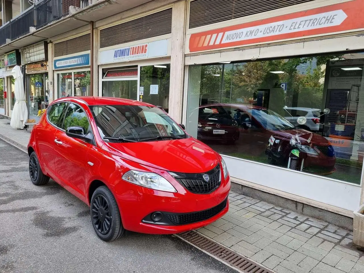 Photo 1 : Lancia Ypsilon 2023 Hybrid