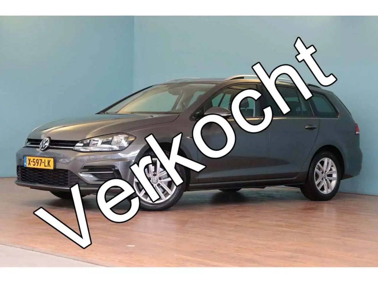 Photo 1 : Volkswagen Golf 2020 Petrol