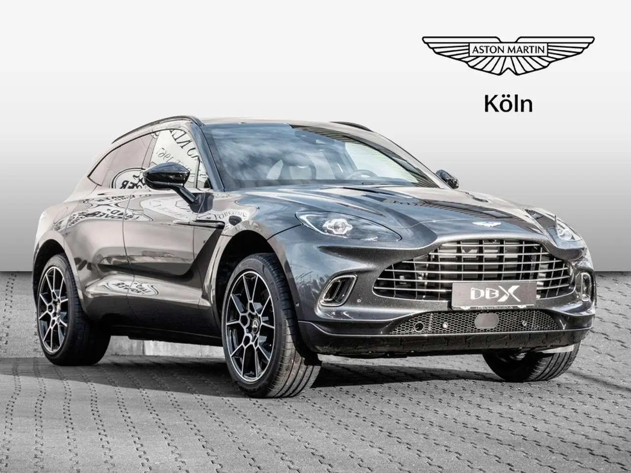 Photo 1 : Aston Martin Dbx 2023 Essence