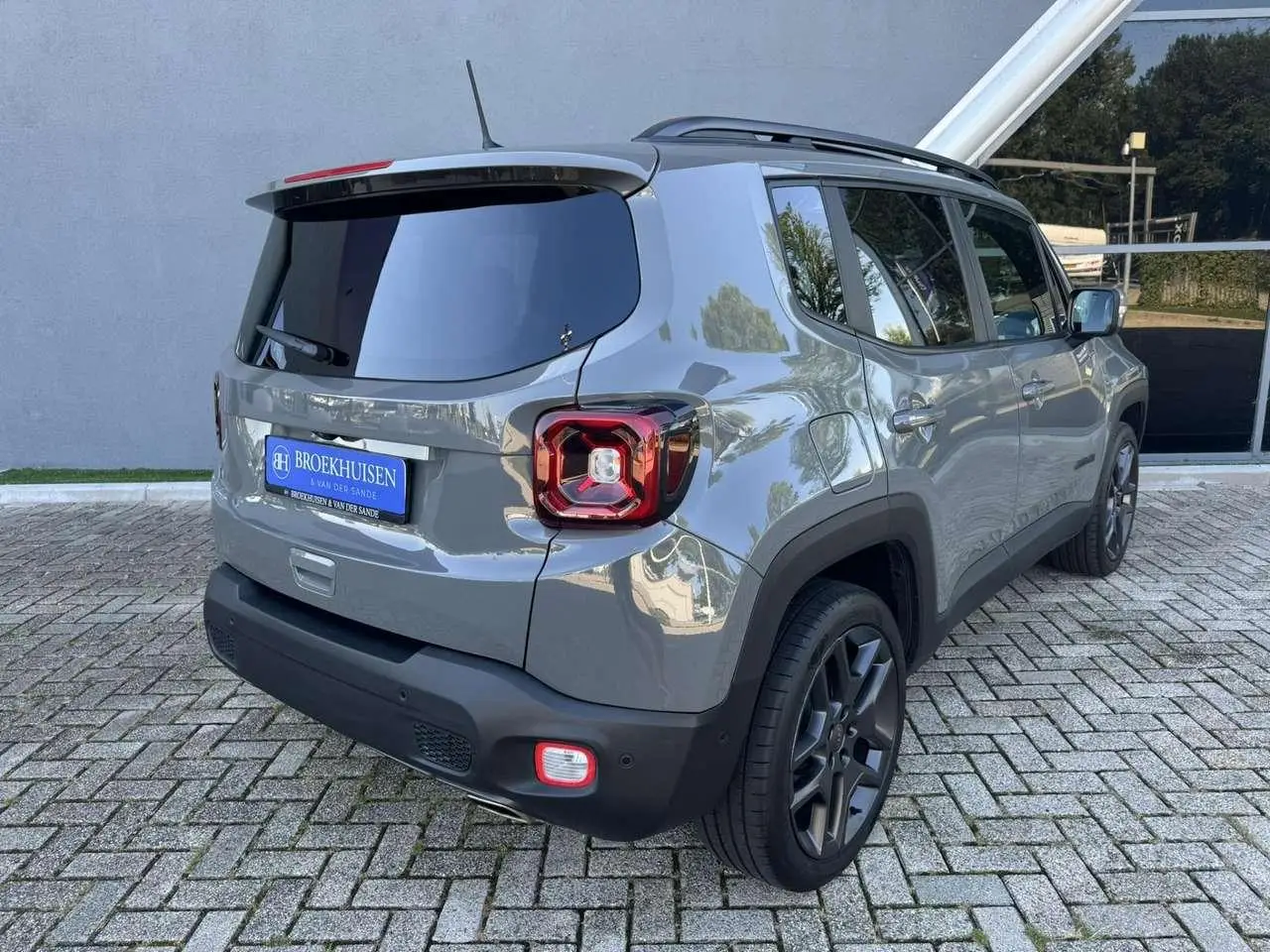 Photo 1 : Jeep Renegade 2021 Hybride