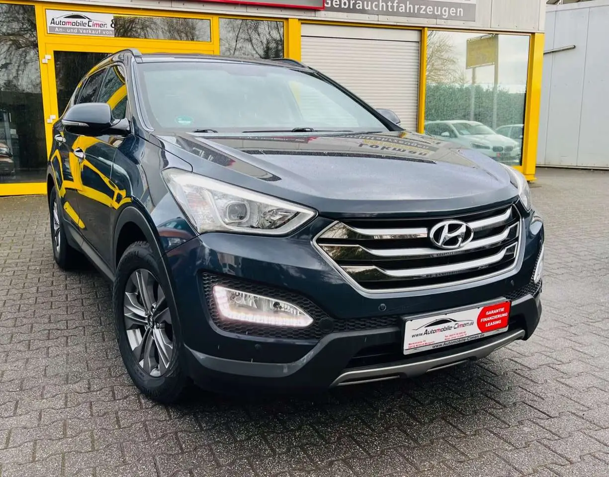 Photo 1 : Hyundai Santa Fe 2016 Diesel