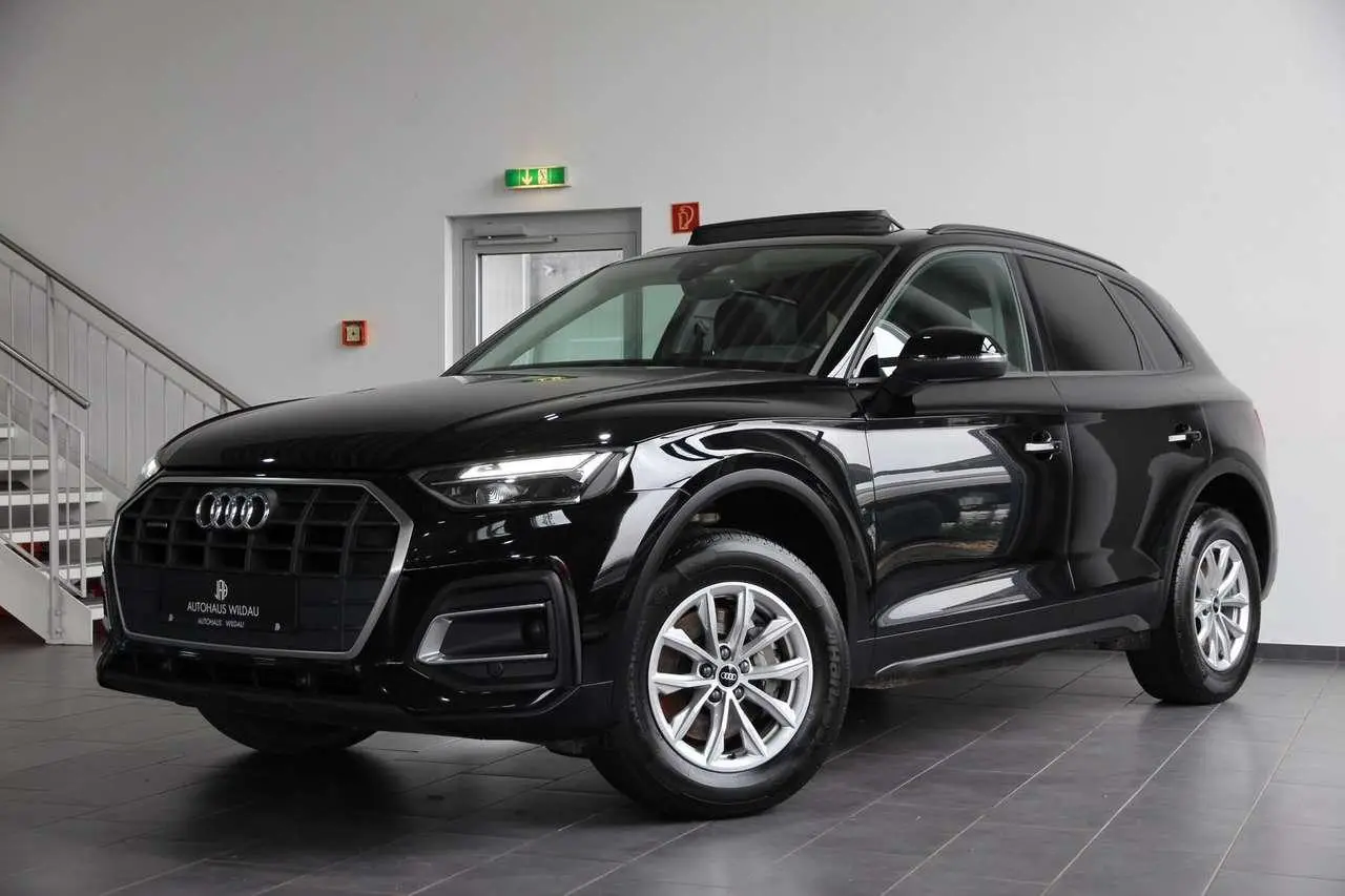 Photo 1 : Audi Q5 2021 Diesel