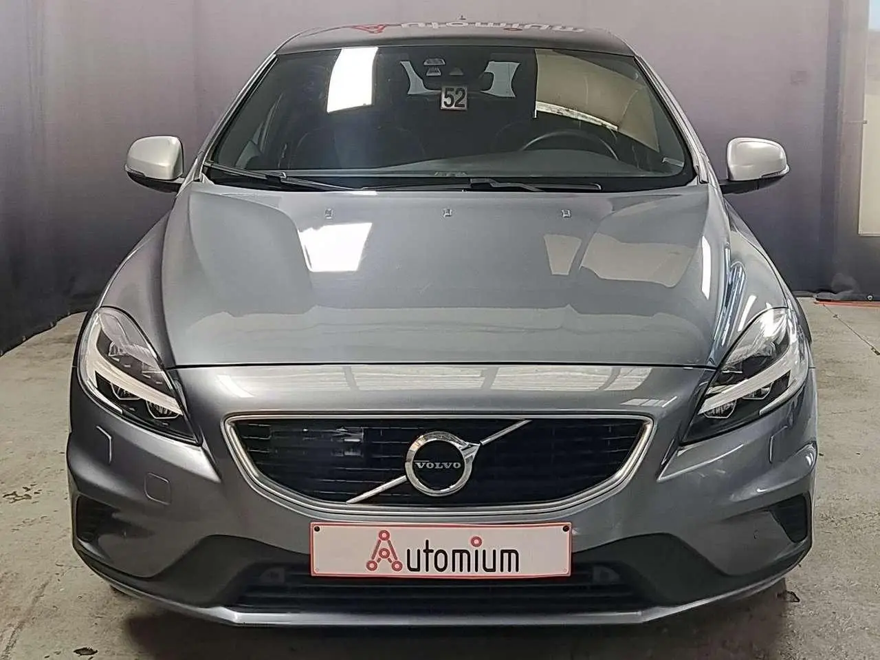 Photo 1 : Volvo V40 2018 Petrol