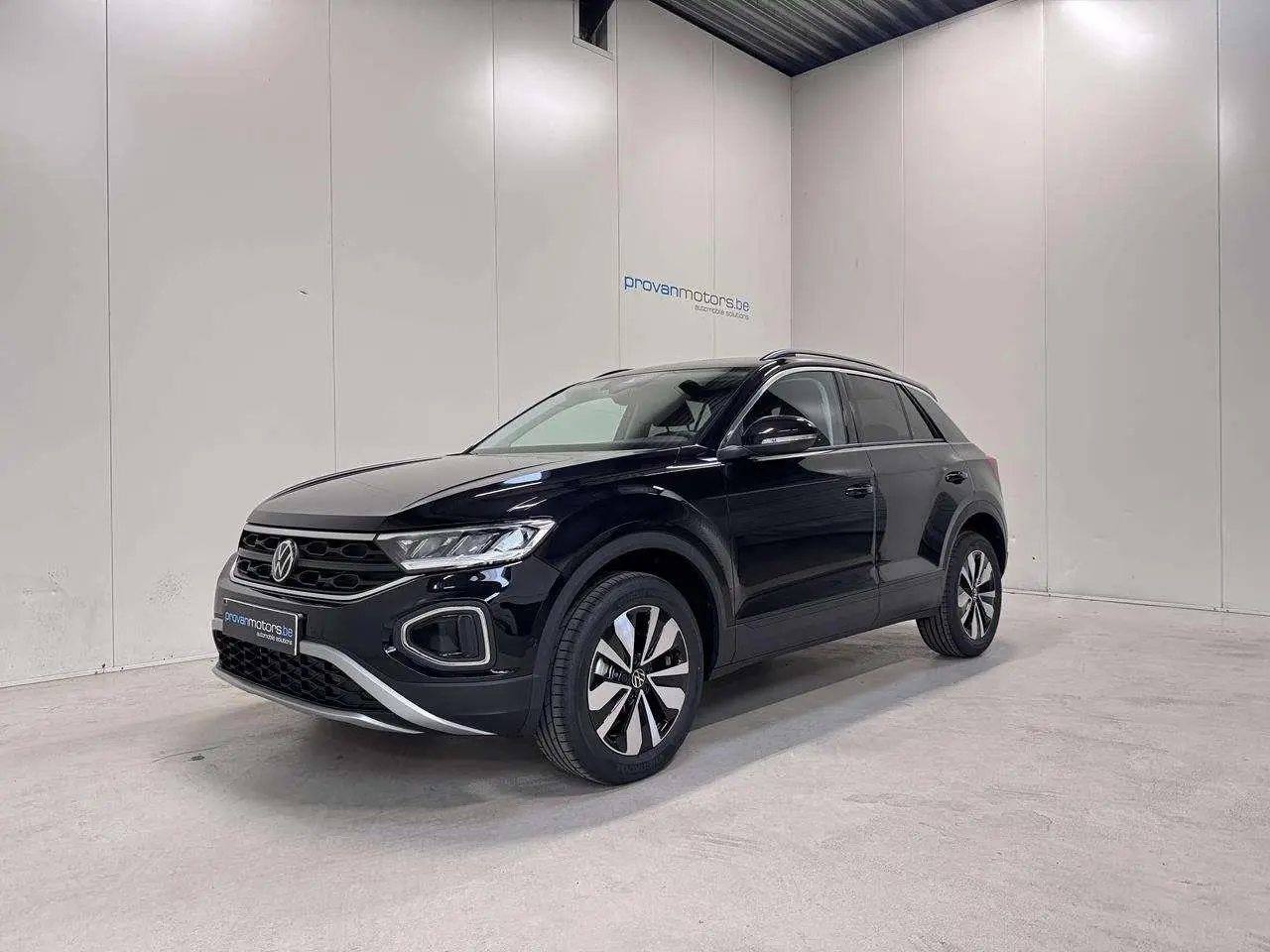 Photo 1 : Volkswagen T-roc 2024 Petrol