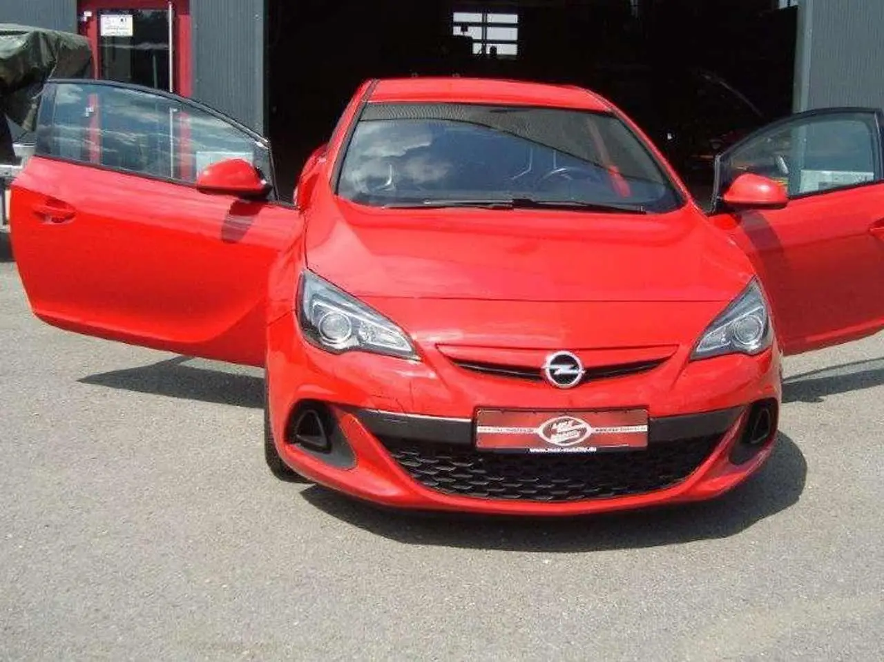 Photo 1 : Opel Astra 2014 Essence