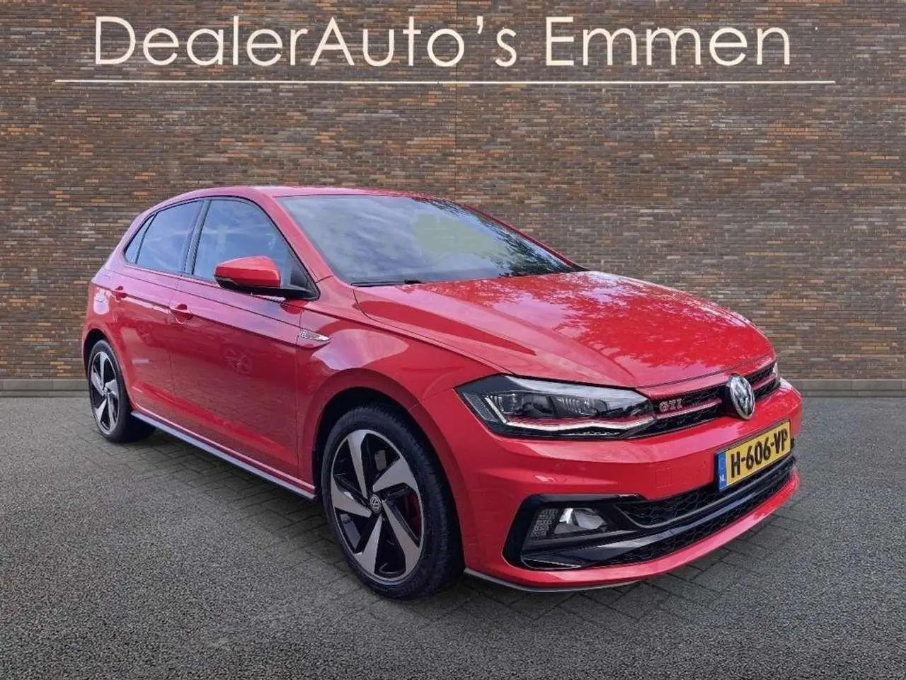 Photo 1 : Volkswagen Polo 2020 Essence