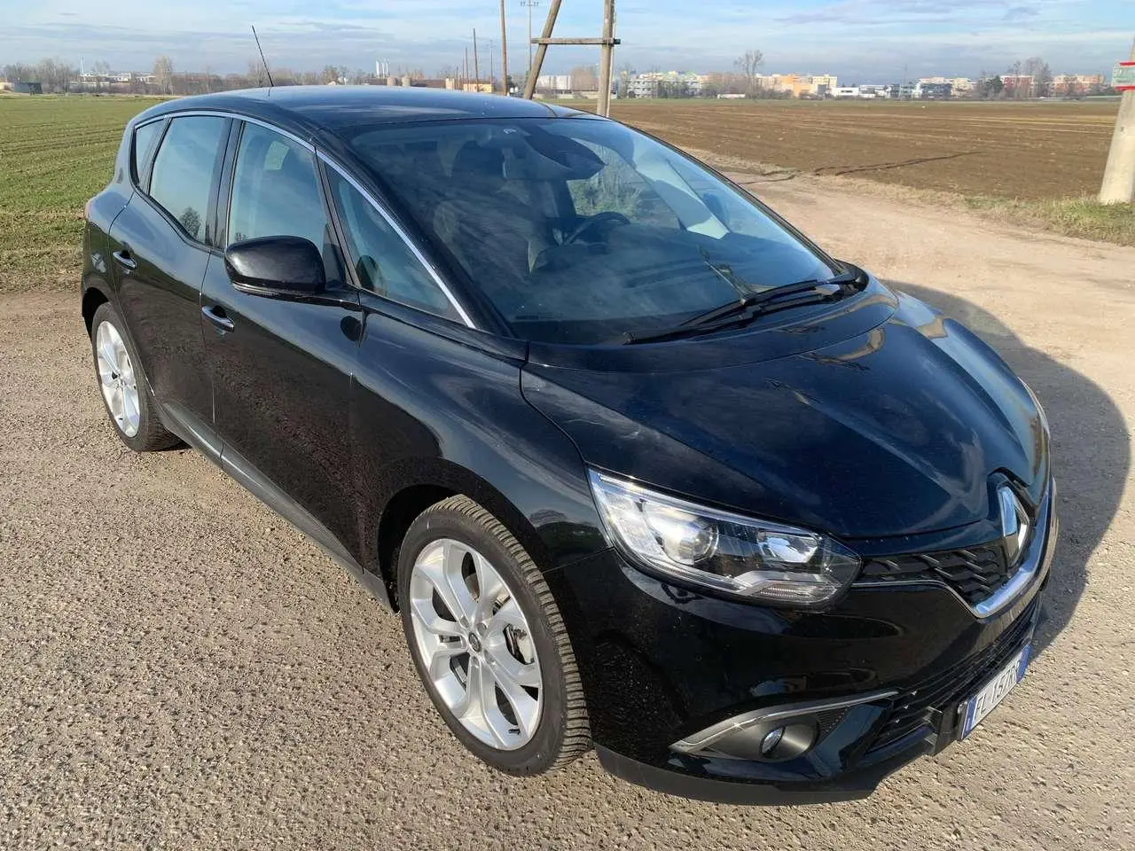 Photo 1 : Renault Scenic 2017 Diesel