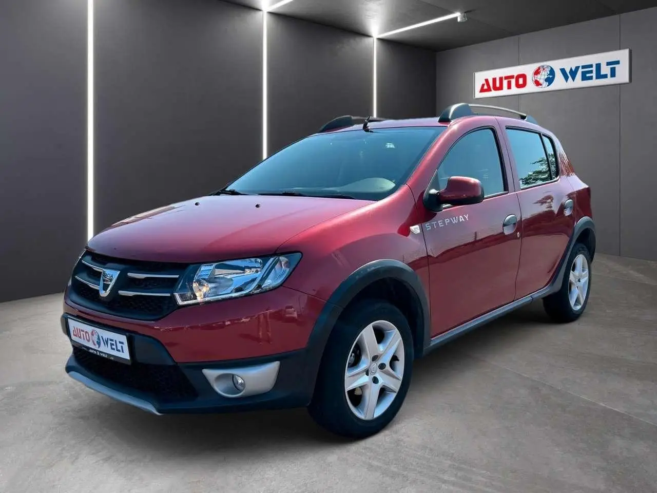 Photo 1 : Dacia Sandero 2015 Petrol