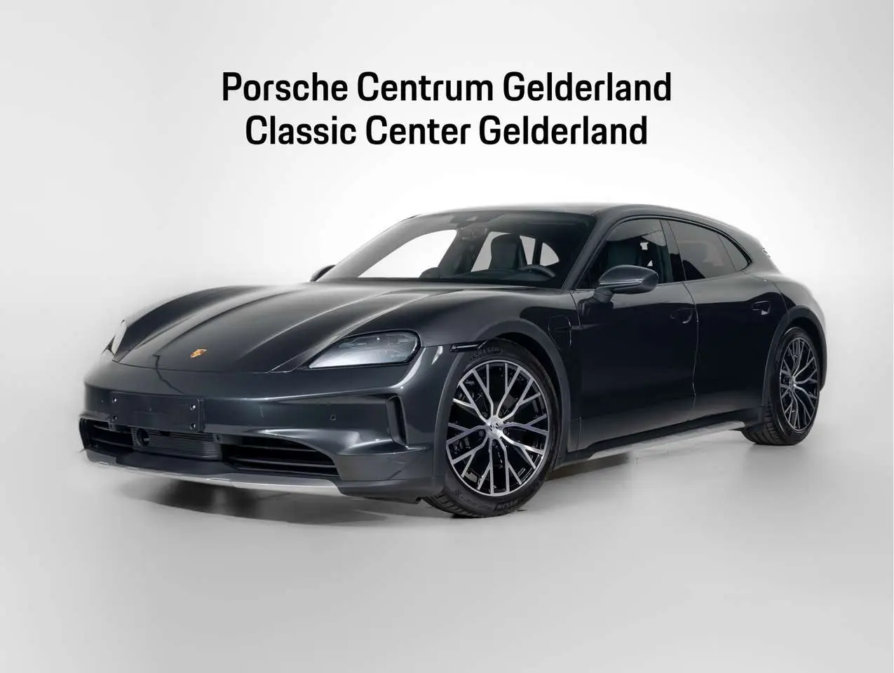 Photo 1 : Porsche Taycan 2024 Electric