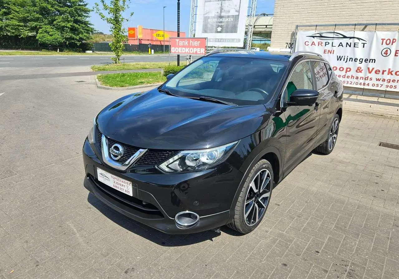 Photo 1 : Nissan Qashqai 2015 Petrol