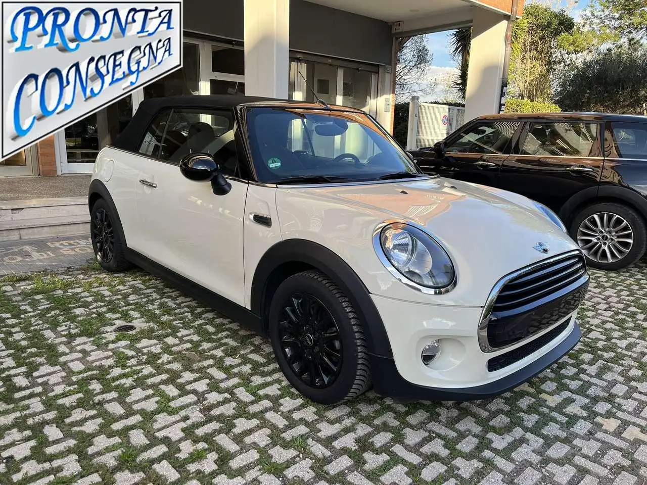 Photo 1 : Mini Cooper 2016 Petrol