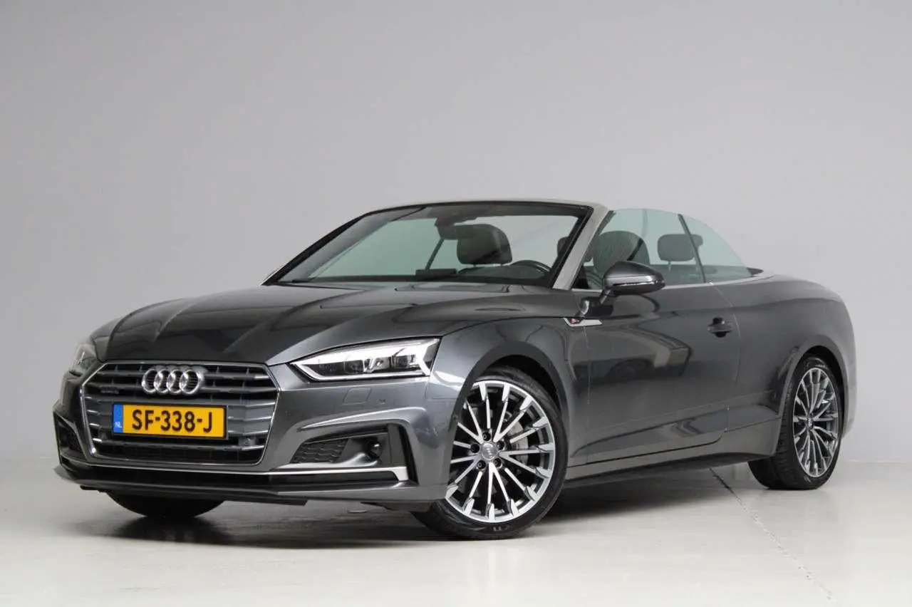 Photo 1 : Audi A5 2017 Essence