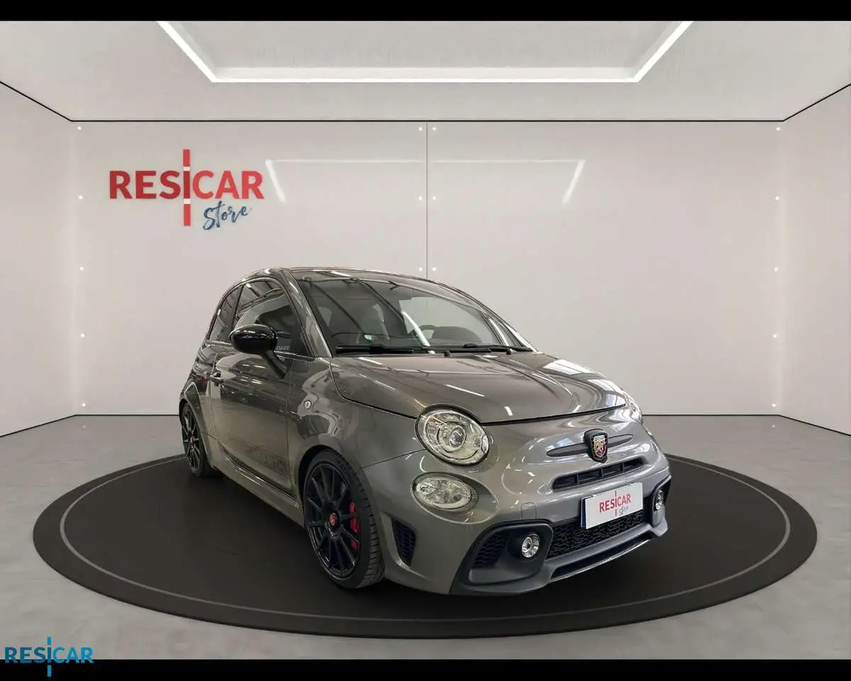 Photo 1 : Abarth 595 2016 Essence