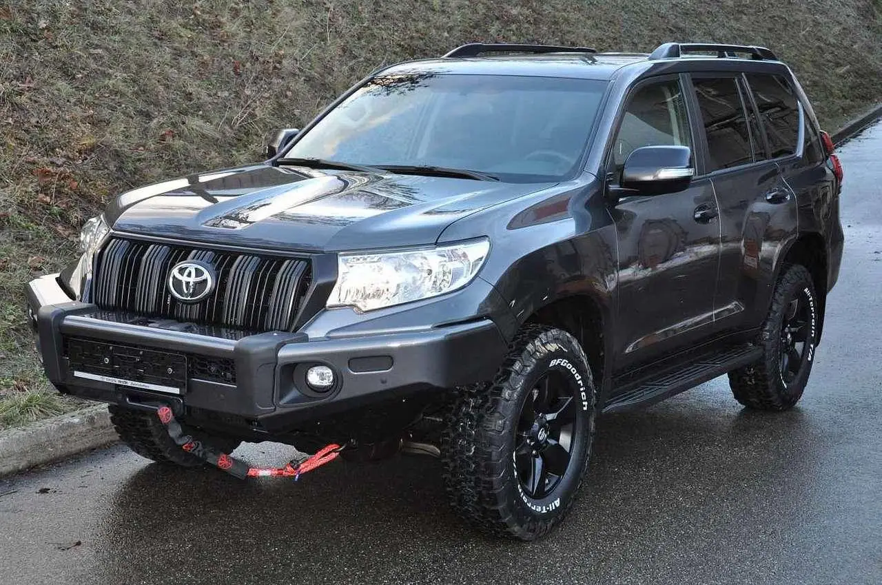 Photo 1 : Toyota Land Cruiser 2024 Diesel