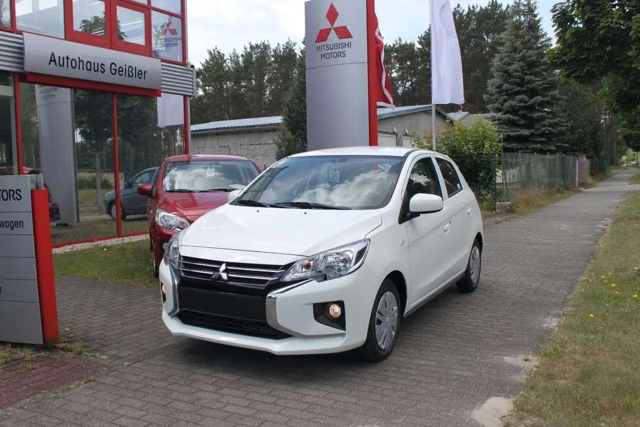 Photo 1 : Mitsubishi Space Star 2024 Petrol