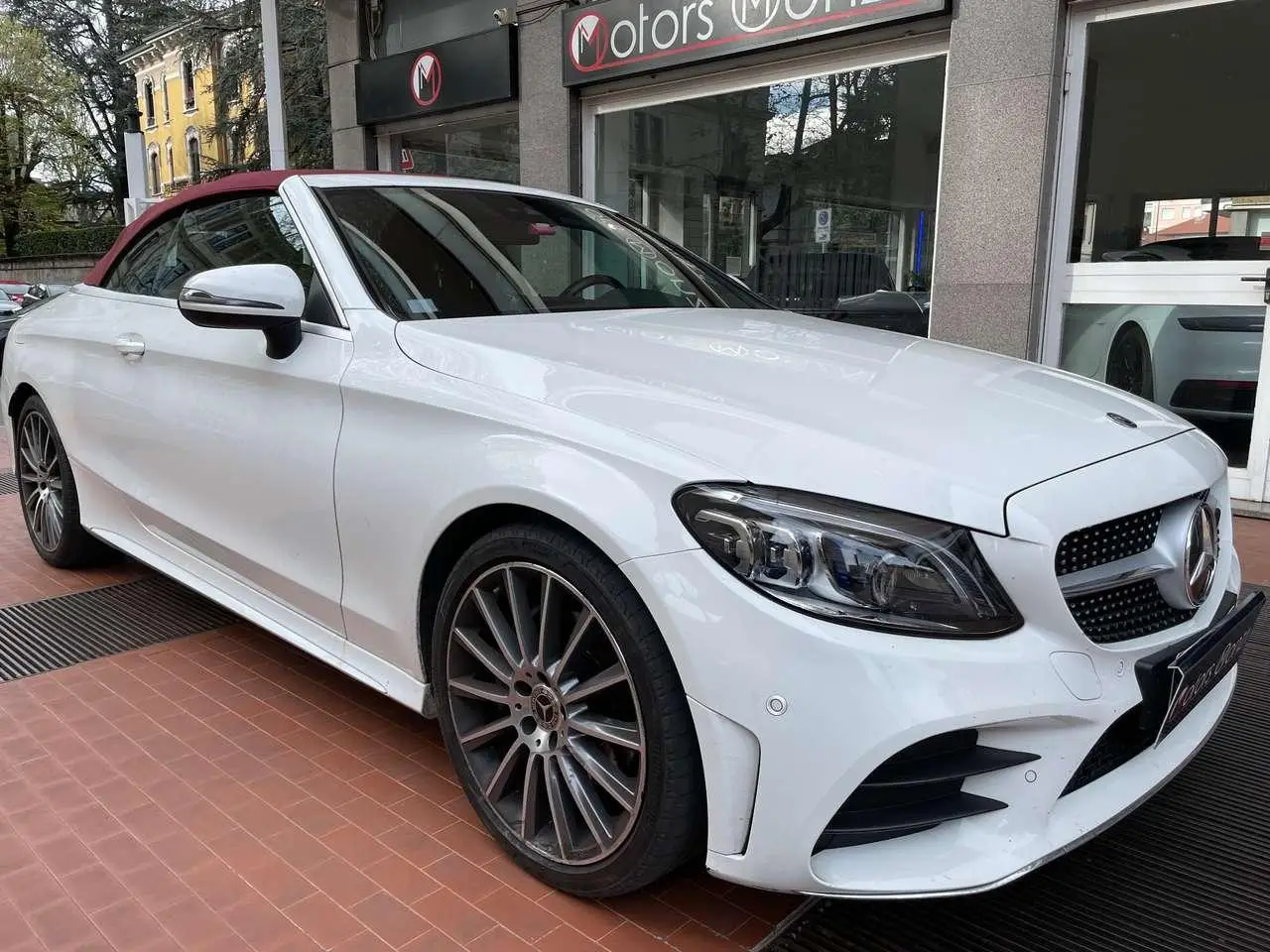 Photo 1 : Mercedes-benz Classe C 2019 Hybride