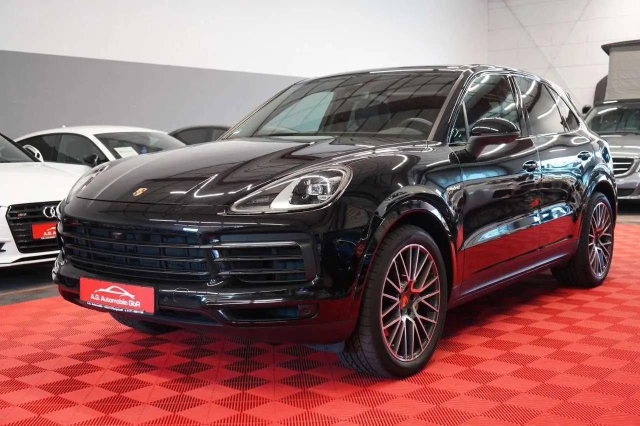 Photo 1 : Porsche Cayenne 2020 Hybrid