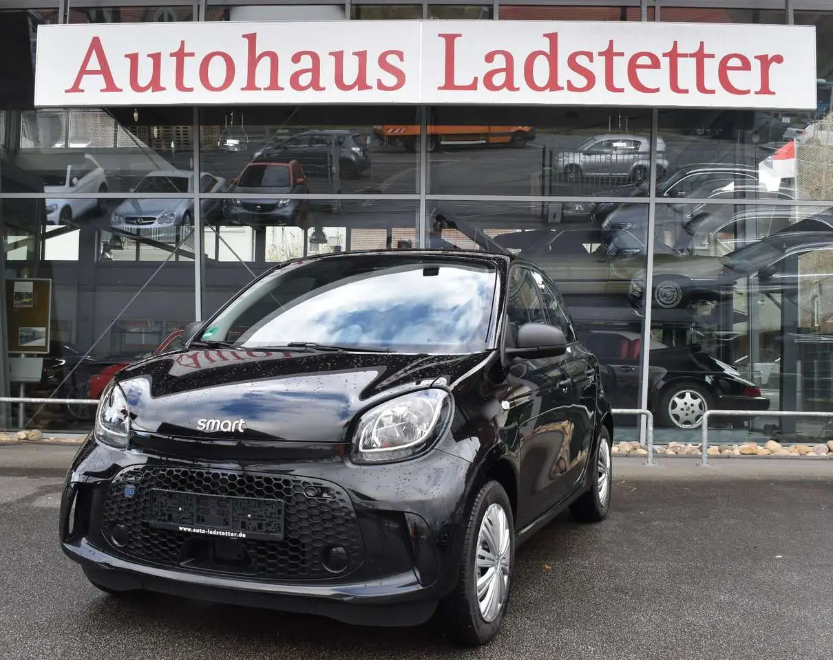 Photo 1 : Smart Forfour 2021 Électrique