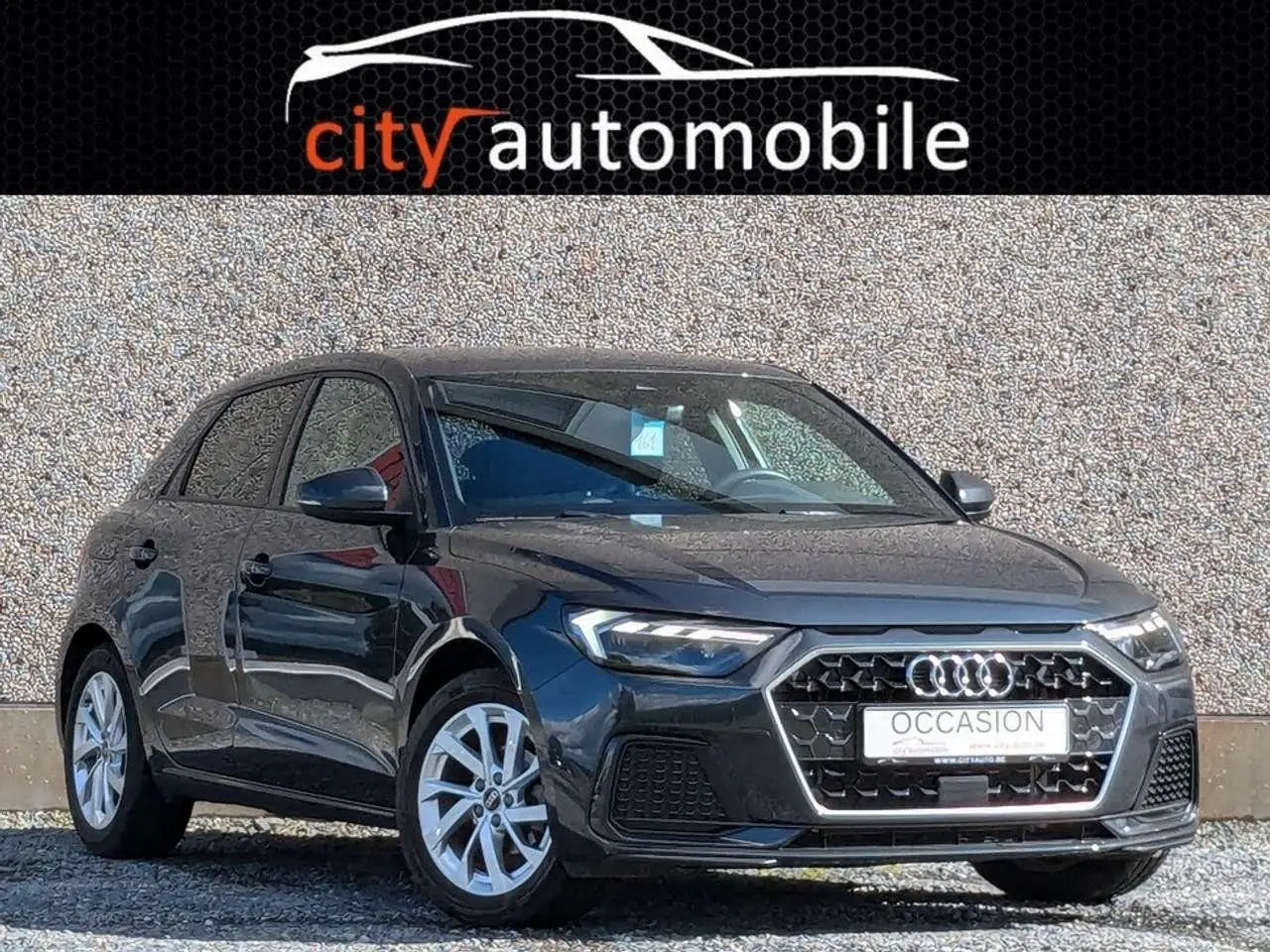 Photo 1 : Audi A1 2023 Essence