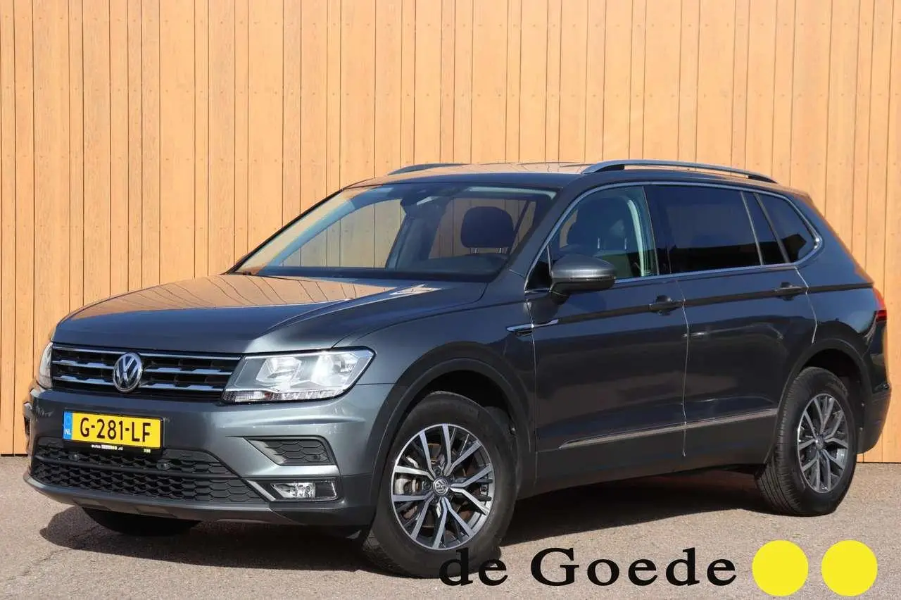 Photo 1 : Volkswagen Tiguan 2019 Essence