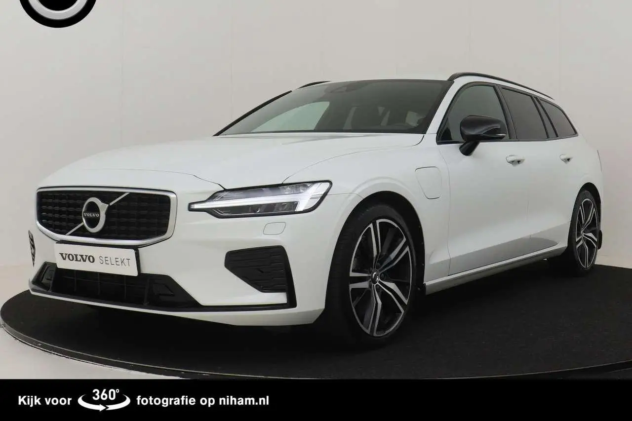 Photo 1 : Volvo V60 2020 Hybrid