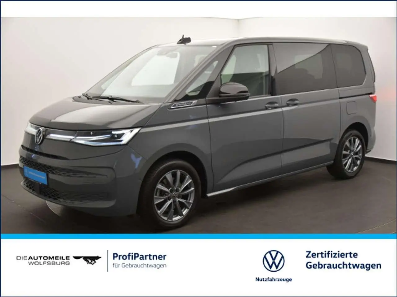 Photo 1 : Volkswagen T7 2022 Hybrid