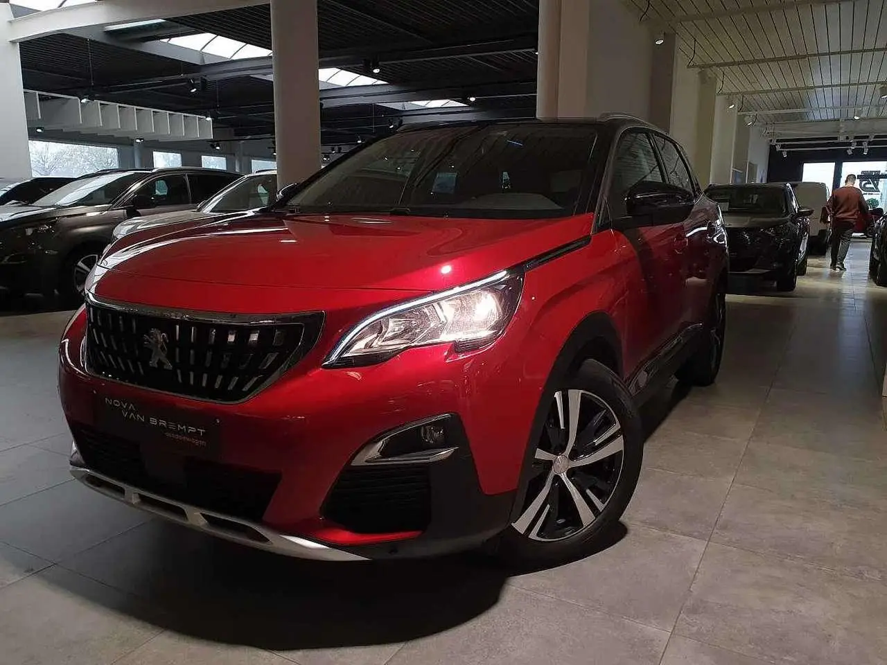 Photo 1 : Peugeot 3008 2017 Petrol