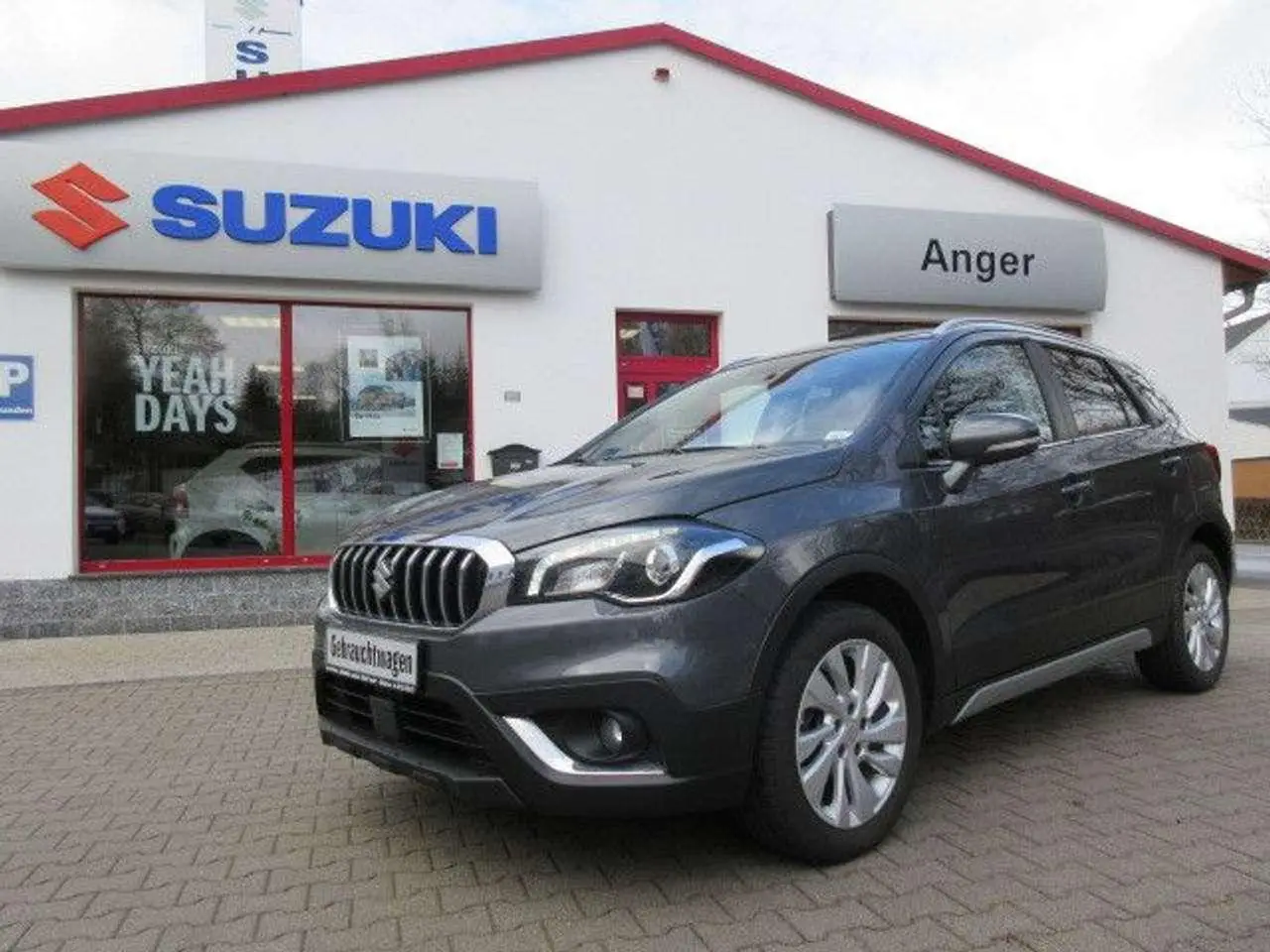 Photo 1 : Suzuki Sx4 2018 Petrol