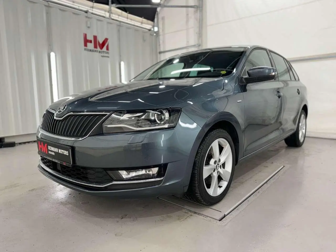 Photo 1 : Skoda Rapid 2019 Petrol