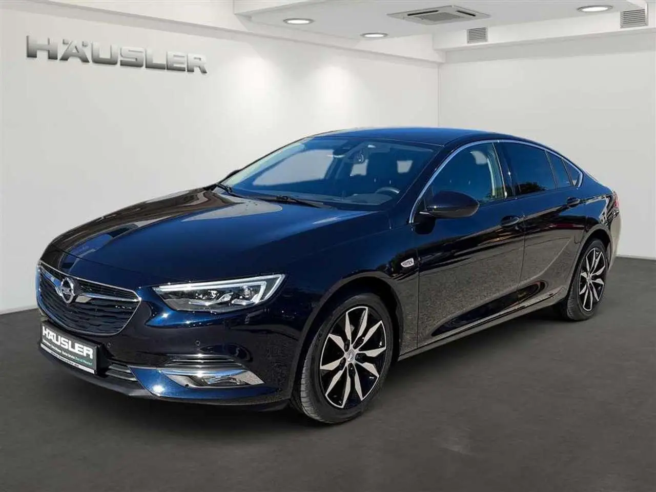 Photo 1 : Opel Insignia 2019 Petrol